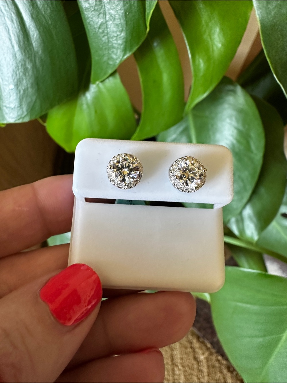 NWT Sterling Silver 925 Stud Earrings Moissanite 1.83 CTW